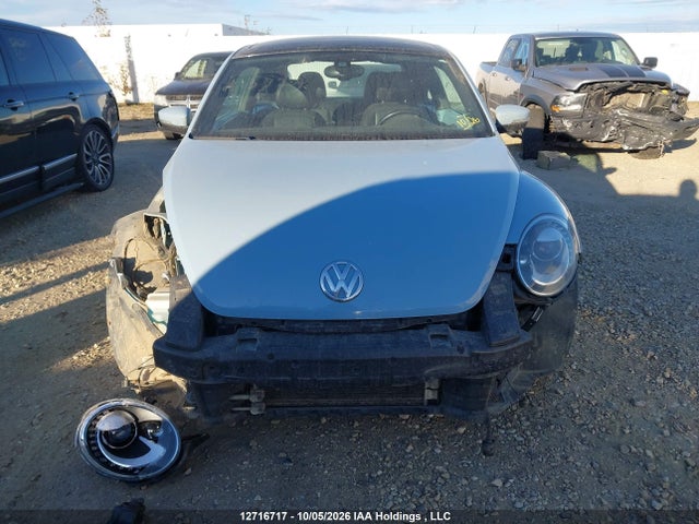 3VWRA7AT8FM643379 Volkswagen The Beetle 2.0 Tdi Comfortline