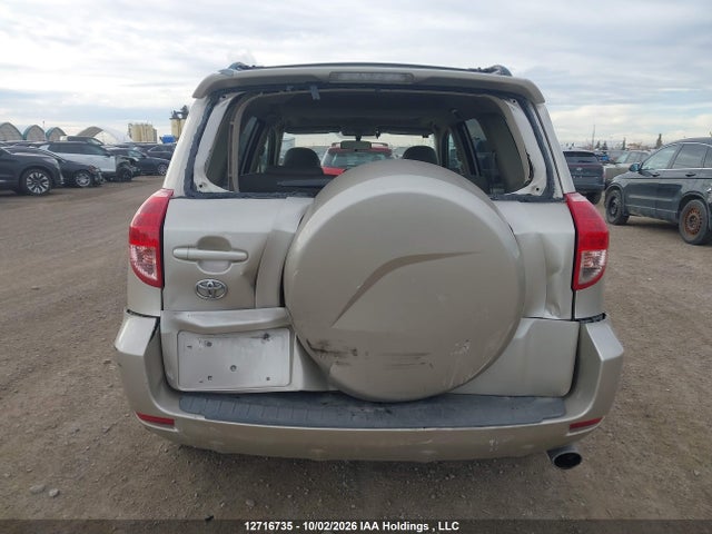 12716735 :رقم المزاد ، JTMBK31V986029388 vin ، 2008 Toyota Rav4 Limited مزاد بيع