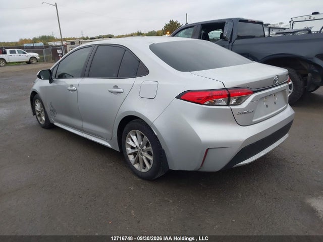 Toyota COROLLA LE 2021 5YFBPMBE7MP153121 Image 3