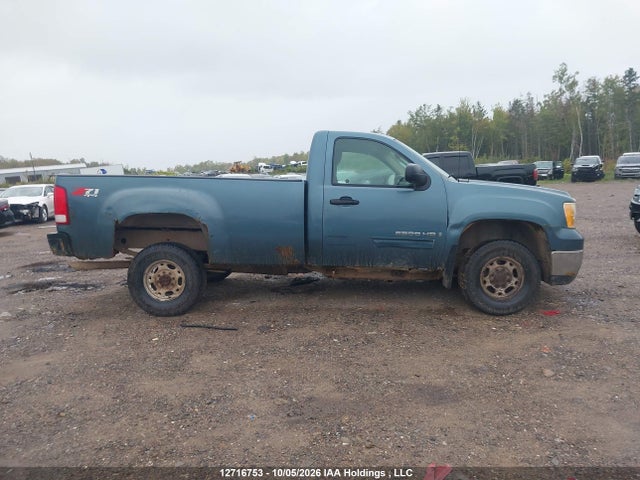 12716753 :رقم المزاد ، 1GTHK24K77E541466 vin ، 2007 Gmc Sierra 2500hd All-new Sle/wt مزاد بيع