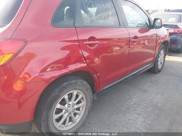 12716811 :رقم المزاد ، 4A4AH3AU1DE601922 vin ، 2013 Mitsubishi Rvr مزاد بيع