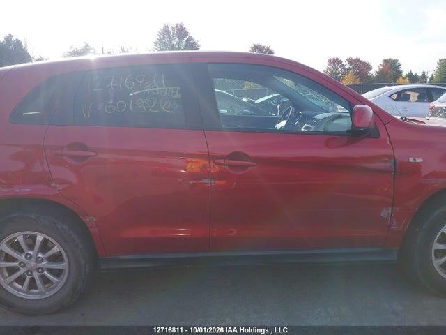 12716811 :رقم المزاد ، 4A4AH3AU1DE601922 vin ، 2013 Mitsubishi Rvr مزاد بيع