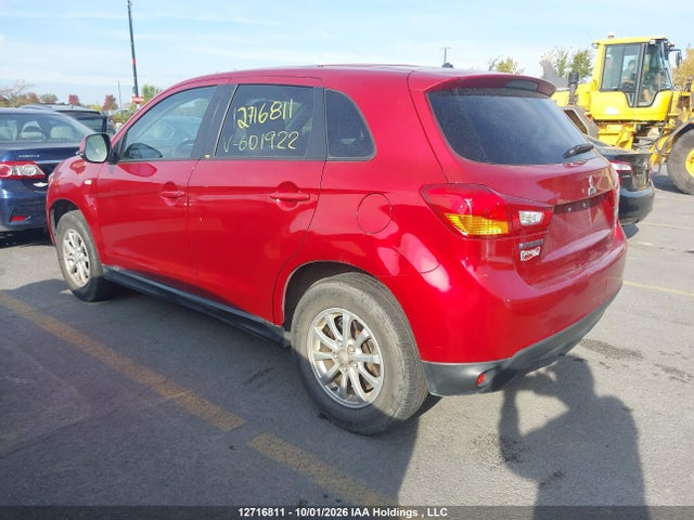 12716811 :رقم المزاد ، 4A4AH3AU1DE601922 vin ، 2013 Mitsubishi Rvr مزاد بيع