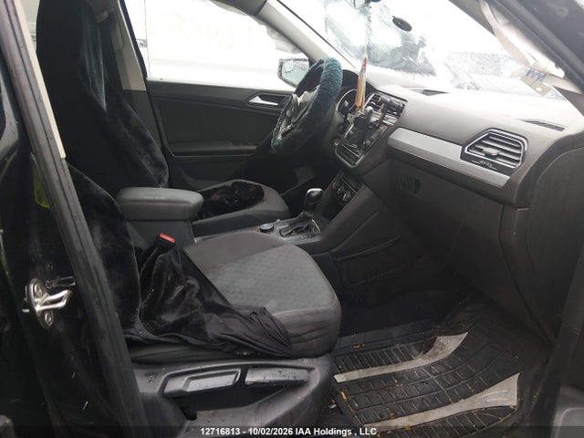 Продаж на аукціоні авто 2019 Volkswagen Tiguan S, vin: 3VV0B7AX0KM167250, номер лоту: 12716813