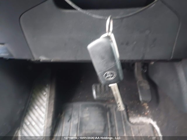 NMTKHMBX9JR025690 Toyota C-HR XLE
