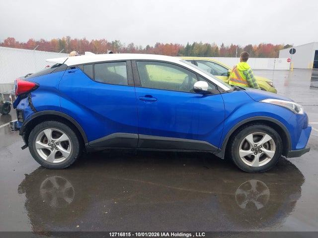 NMTKHMBX9JR025690 Toyota C-HR XLE