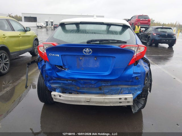 NMTKHMBX9JR025690 Toyota C-HR XLE