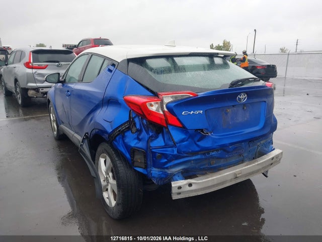 NMTKHMBX9JR025690 Toyota C-HR XLE