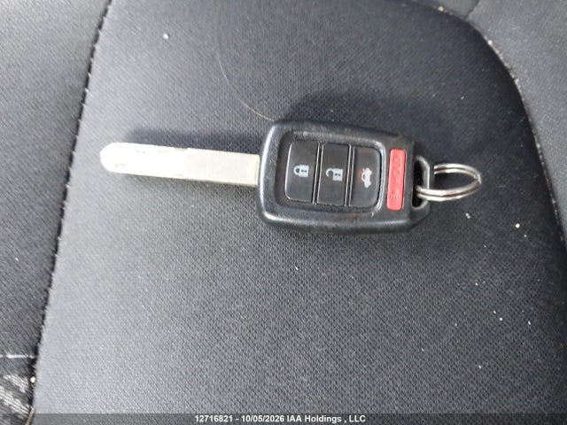 Продажа на аукционе авто 2017 Honda Civic Lx, vin: 2HGFC2E50HH027838, номер лота: 12716821