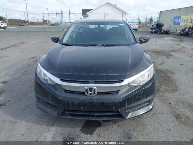 Продажа на аукционе авто 2017 Honda Civic Lx, vin: 2HGFC2E50HH027838, номер лота: 12716821
