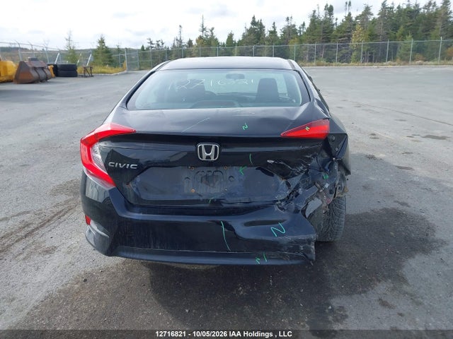 Продажа на аукционе авто 2017 Honda Civic Lx, vin: 2HGFC2E50HH027838, номер лота: 12716821