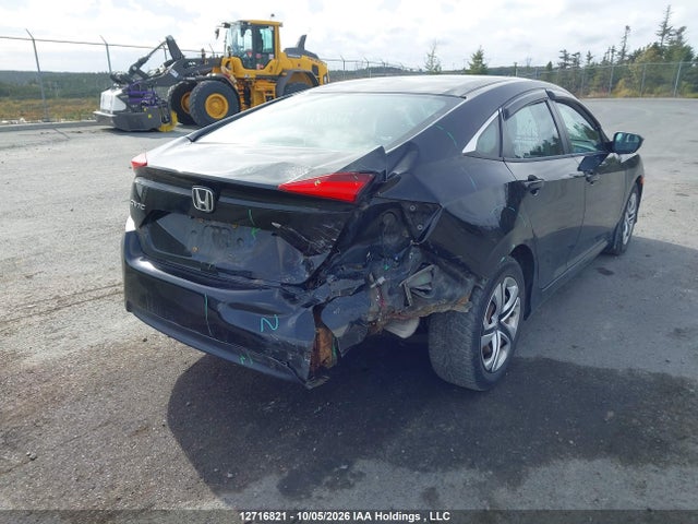 Продажа на аукционе авто 2017 Honda Civic Lx, vin: 2HGFC2E50HH027838, номер лота: 12716821