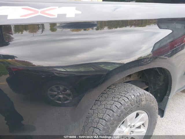 Aukcja sprzedaży 2025 Chevrolet Silverado K1500 Lt, vin: 3GCUKDE88SG320635, numer aukcji: 12716856