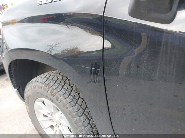 Aukcja sprzedaży 2025 Chevrolet Silverado K1500 Lt, vin: 3GCUKDE88SG320635, numer aukcji: 12716856