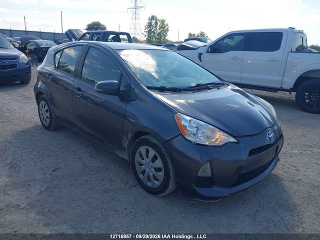 12716957 :رقم المزاد ، JTDKDTB35C1508338 vin ، 2012 Toyota Prius C مزاد بيع