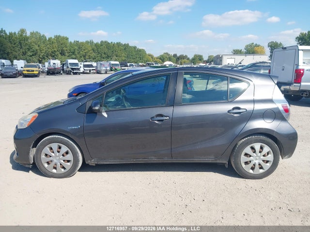 12716957 :رقم المزاد ، JTDKDTB35C1508338 vin ، 2012 Toyota Prius C مزاد بيع