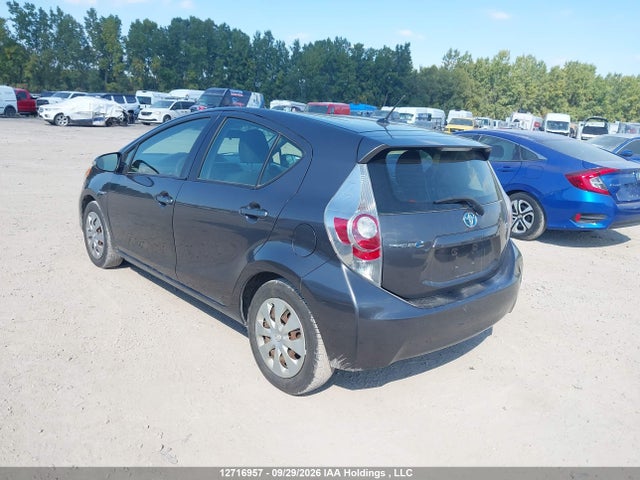 12716957 :رقم المزاد ، JTDKDTB35C1508338 vin ، 2012 Toyota Prius C مزاد بيع