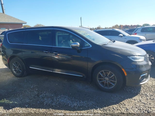 Auction sale of the 2022 Chrysler Pacifica Hybrid Limited, vin: 2C4RC1S70NR107531, lot number: 12716959