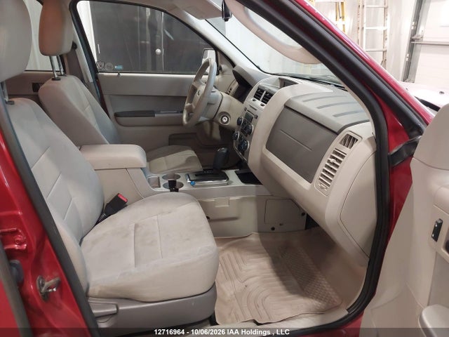 Продаж на аукціоні авто 2010 Ford Escape Xlt, vin: 1FMCU0D72AKD14498, номер лоту: 12716964