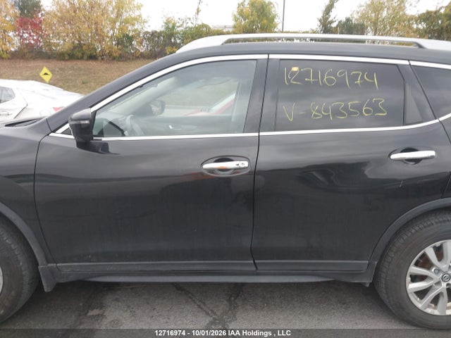 5N1AT2MV4JC843563 Nissan Rogue