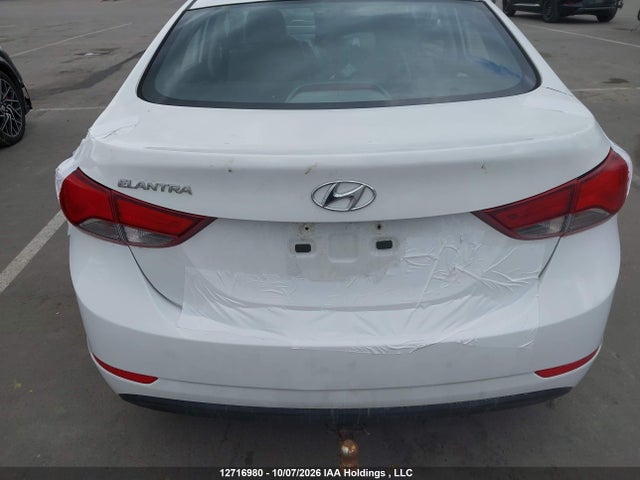 Hyundai Elantra L+ 2016 5NPDH4AEXGH712377 Image 22