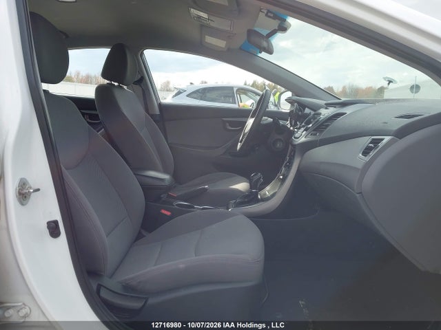 Hyundai Elantra L+ 2016 5NPDH4AEXGH712377 Image 5