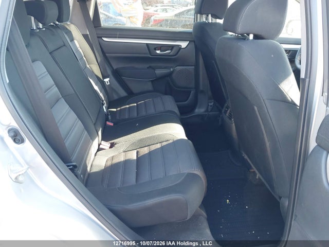 Honda CR-V 2018 2HKRW2H29JH112050 Image 8