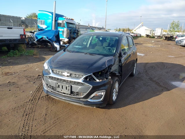 Chevrolet SPARK 1LT 2022 KL8CD6SA4NC018168 Image 2
