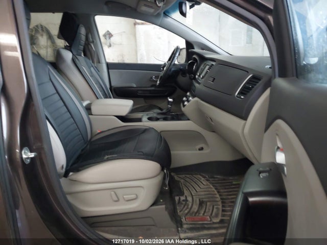 Продажа на аукционе авто 2018 Kia Sedona Lx/lx+, vin: KNDMB5C18J6384850, номер лота: 12717019