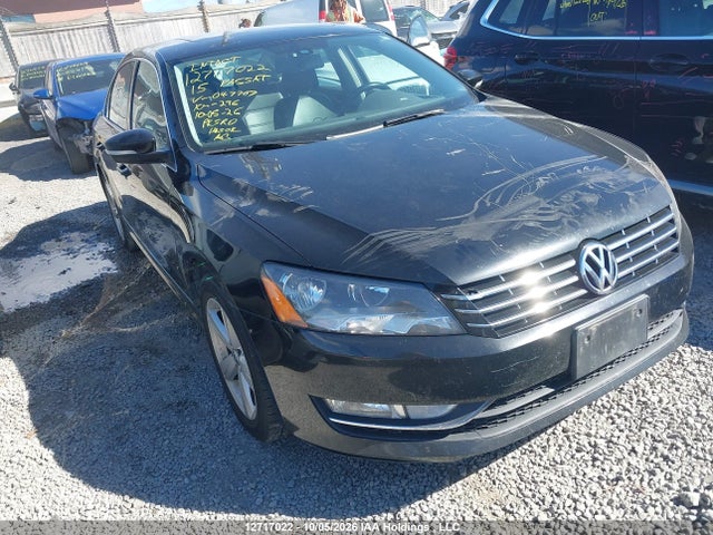 Volkswagen Passat 2015 1VWBV7A30FC047707 main image