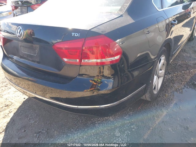 Volkswagen Passat 2015 1VWBV7A30FC047707 Image 18