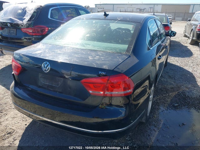 Volkswagen Passat 2015 1VWBV7A30FC047707 Image 4