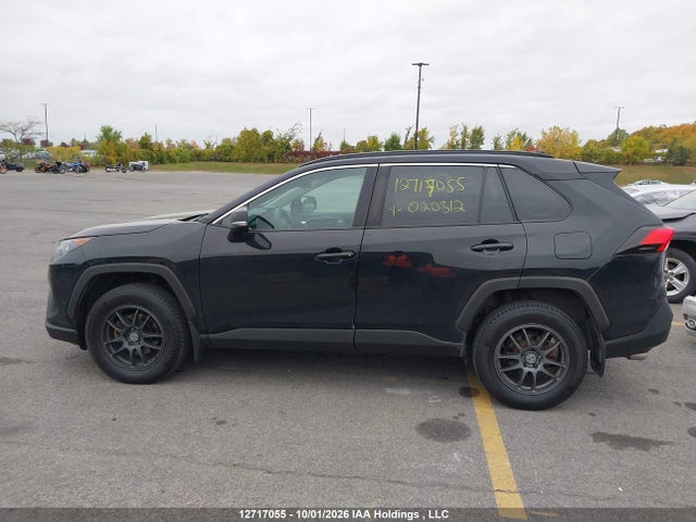 Toyota RAV4 LE 2019 2T3Z1RFV4KW020312 Image 14