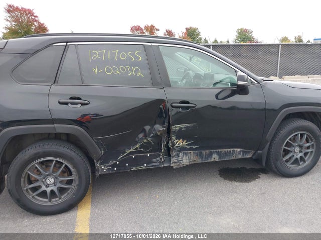 Toyota RAV4 LE 2019 2T3Z1RFV4KW020312 Image 6