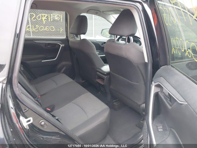 Toyota RAV4 LE 2019 2T3Z1RFV4KW020312 Image 8