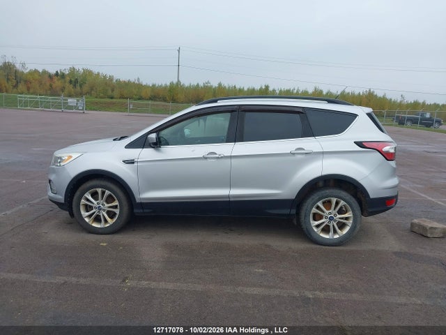 Aukcja sprzedaży 2017 Ford Escape Se, vin: 1FMCU9GD0HUE98859, numer aukcji: 12717078