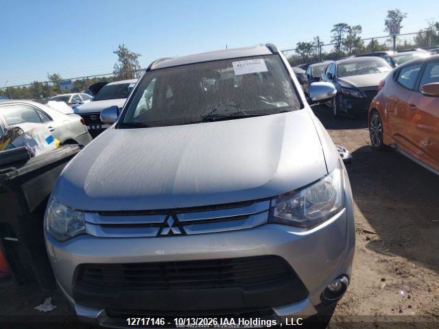 12717146 :رقم المزاد ، JA4JZ3AXXFZ601535 vin ، 2015 Mitsubishi Outlander Se مزاد بيع