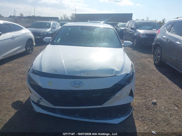 KMHLM4AG3NU333387 Hyundai Elantra