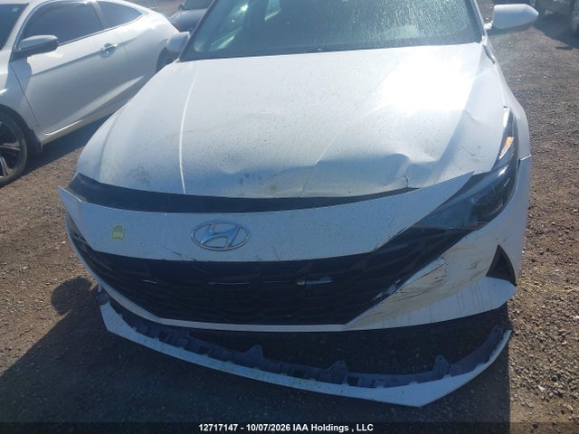 KMHLM4AG3NU333387 Hyundai Elantra