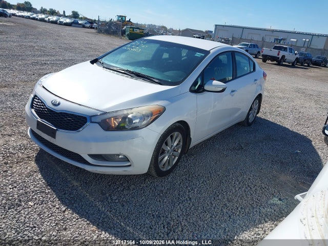 KIA FORTE LX 2015 KNAFX4A6XF5402603 Image 2