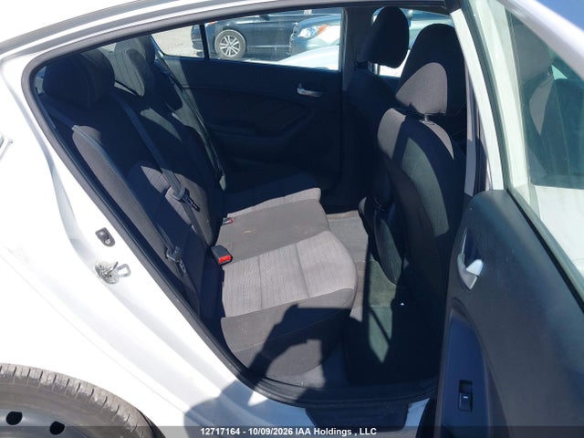 KIA FORTE LX 2015 KNAFX4A6XF5402603 Image 8