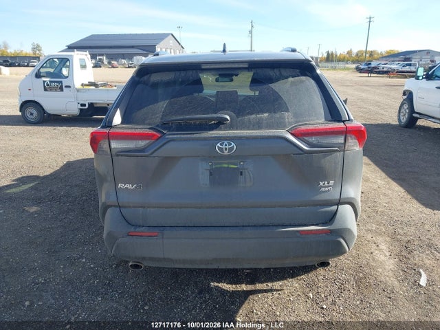 2T3R1RFV7KC018443 Toyota Rav4 Xle/xle Premium