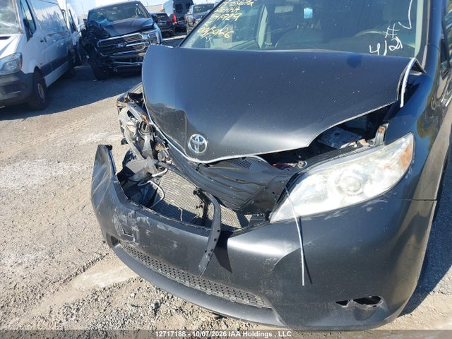 Aukcja sprzedaży 2015 Toyota Sienna 7 Passenger, vin: 5TDZK3DC5FS541929, numer aukcji: 12717188