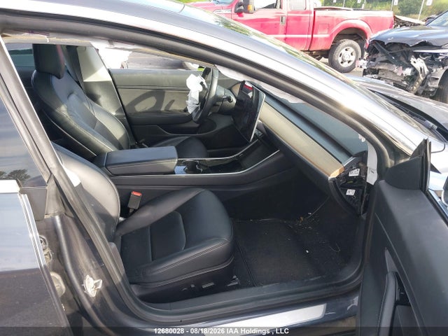 2020 Tesla Model 3 Standard Range Plus მანქანა იყიდება აუქციონზე, vin: 5YJ3E1EA9LF529796, აუქციონის ნომერი: 12680028