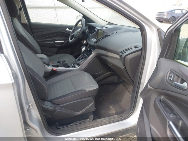 Ford ESCAPE SE 2015 1FMCU9G90FUC47686 Image 5