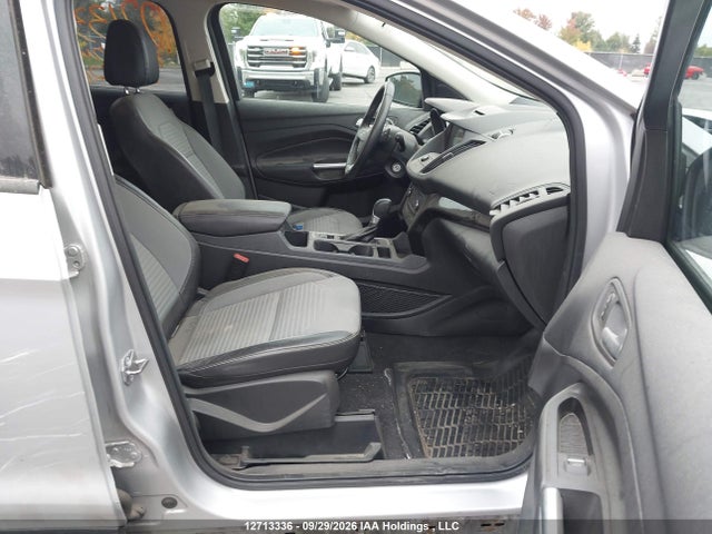 Ford ESCAPE SE 2017 1FMCU9GD4HUE79652 Image 5