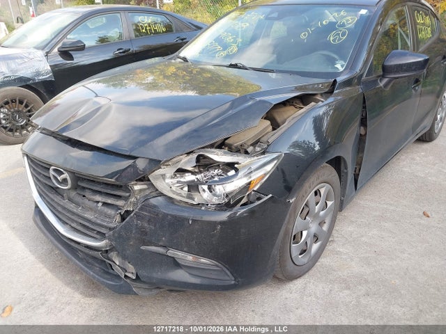 12717218 :رقم المزاد ، JM1BN1U73J1158979 vin ، 2018 Mazda Mazda3 Gx مزاد بيع