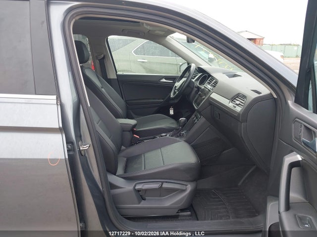 Auction sale of the 2019 Volkswagen Tiguan Comfortline, vin: 3VV2B7AX8KM198867, lot number: 12717229