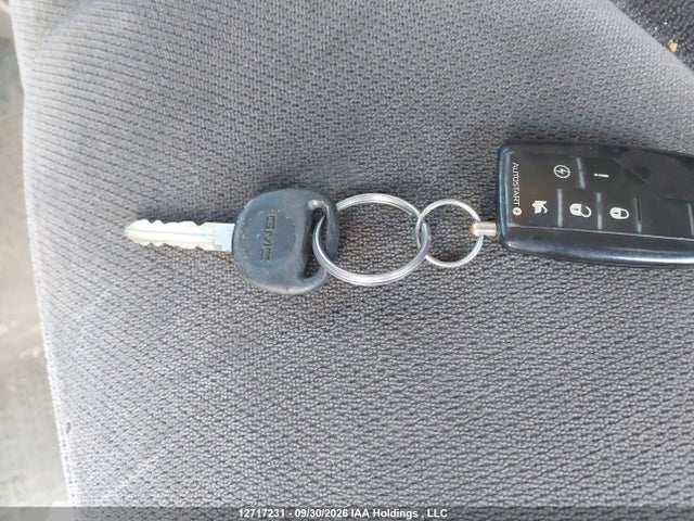 Продаж на аукціоні авто 2005 Gmc New Sierra K1500, vin: 2GTEK13T751168919, номер лоту: 12717231