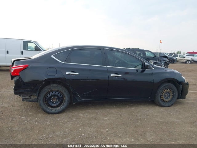 12641674 :رقم المزاد ، 3N1AB7AP7HL640808 vin ، 2017 Nissan Sentra 1.8 S/1.8 Sl/1.8 Sv مزاد بيع